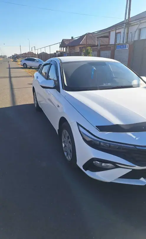 Hyundai Elantra 2024 года за 9 500 000 тг. в Астана фото 2