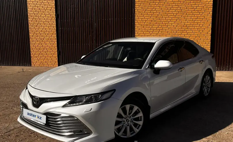 Toyota Camry 2019 года за 14 000 000 тг. в Улытауская область