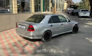 Mercedes-Benz C-Класс 1994 года за 1 900 000 тг. в Алматы фото 4