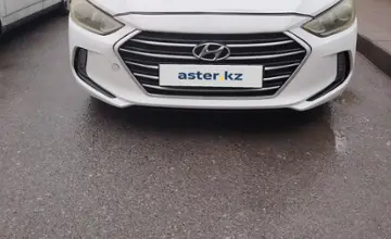 Hyundai Elantra 2017 года за 8 000 000 тг. в Шымкент фото 4