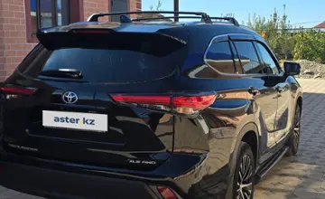 Toyota Highlander 2021 года за 23 000 000 тг. в Шымкент фото 3