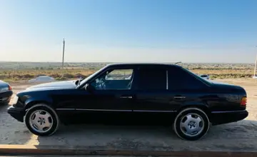 Mercedes-Benz E-Класс 1993 года за 1 500 000 тг. в Шымкент фото 2