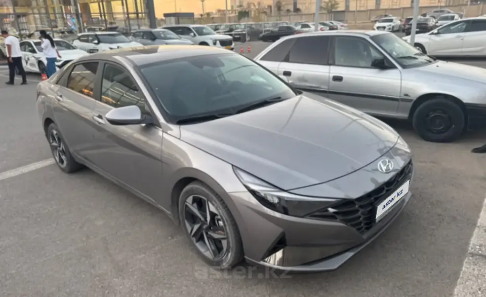 Hyundai Elantra 2023 года за 11 800 000 тг. в Шымкент фото 3