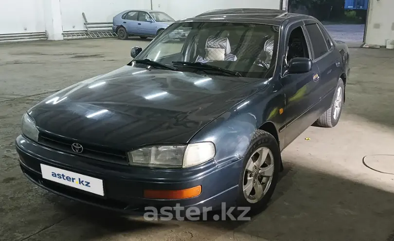 Toyota Camry 1993 года за 2 000 000 тг. в Павлодар