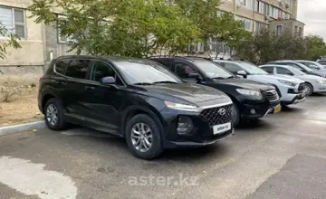 Hyundai Santa Fe 2019 года за 13 000 000 тг. в Актау фото 3