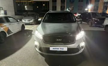 Kia Sorento 2018 года за 10 500 000 тг. в Шымкент фото 1