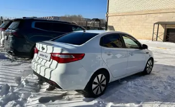 Kia Rio 2014 года за 5 600 000 тг. в Караганда фото 3