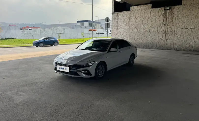 Hyundai Elantra 2024 года за 9 600 000 тг. в Алматы