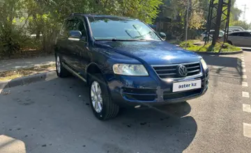 Volkswagen Touareg 2004 года за 6 200 000 тг. в Алматы фото 2