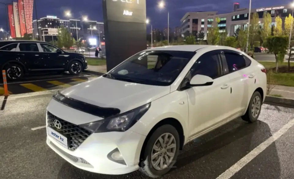 Hyundai Accent 2020 года за 6 100 000 тг. в Астана фото 1