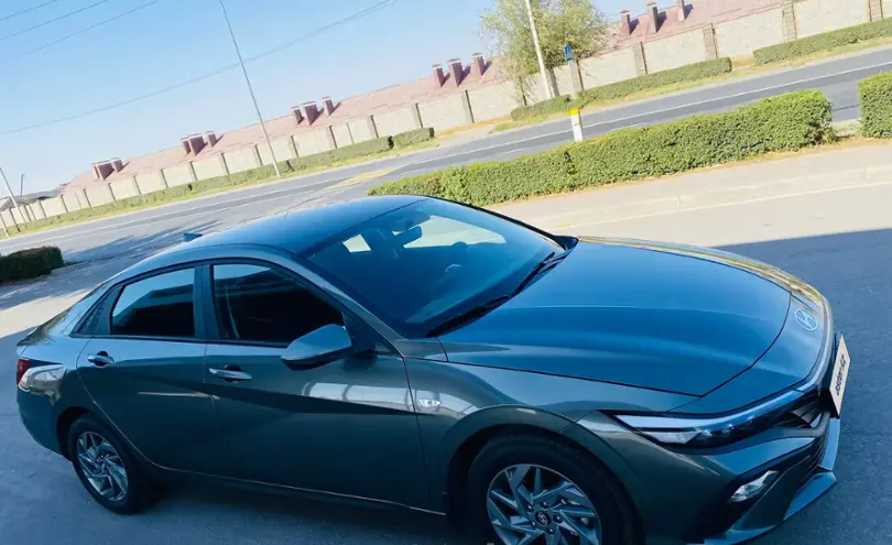 Hyundai Elantra 2024 года за 10 300 000 тг. в Шымкент