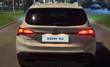Hyundai Santa Fe 2022 года за 14 500 000 тг. в Астана фото 3