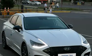 Hyundai Sonata 2022 года за 11 500 000 тг. в Астана фото 2