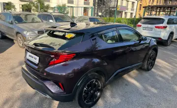 Toyota C-HR 2022 года за 14 500 000 тг. в Алматы фото 2
