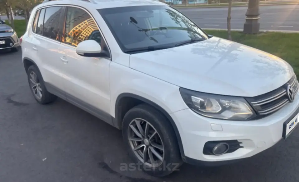 Volkswagen Tiguan 2015 года за 10 000 000 тг. в Астана фото 3