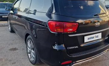 Kia Carnival 2019 года за 14 000 000 тг. в Астана фото 4