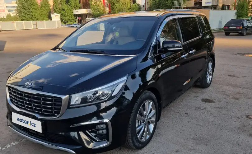 Kia Carnival 2019 года за 14 000 000 тг. в Астана