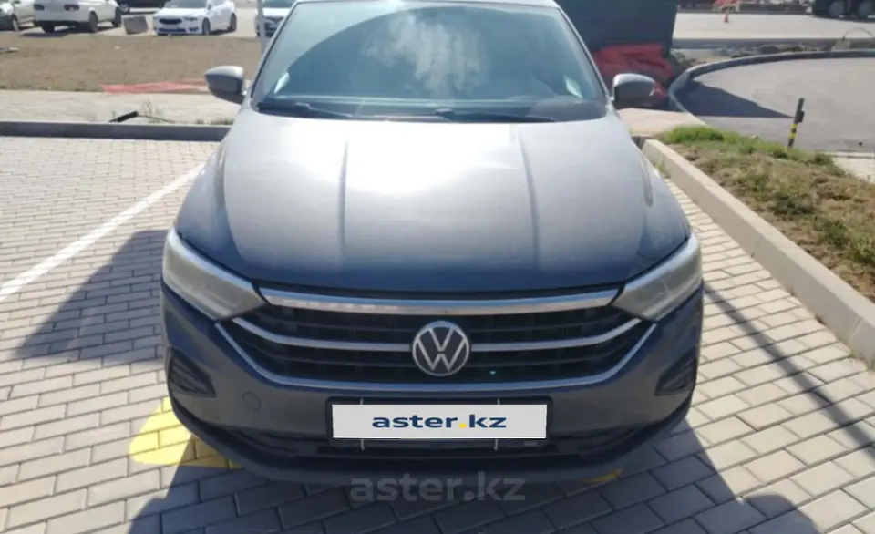 Volkswagen Polo 2020 года за 7 500 000 тг. в Астана фото 2