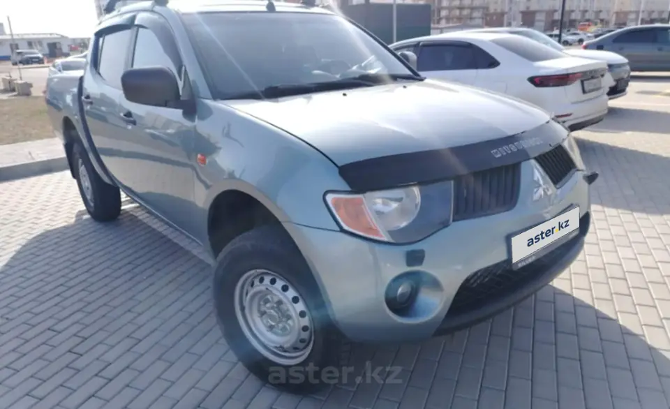Mitsubishi L200 2008 года за 6 000 000 тг. в Астана фото 3