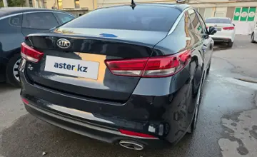 Kia K5 2016 года за 8 700 000 тг. в Алматы фото 4