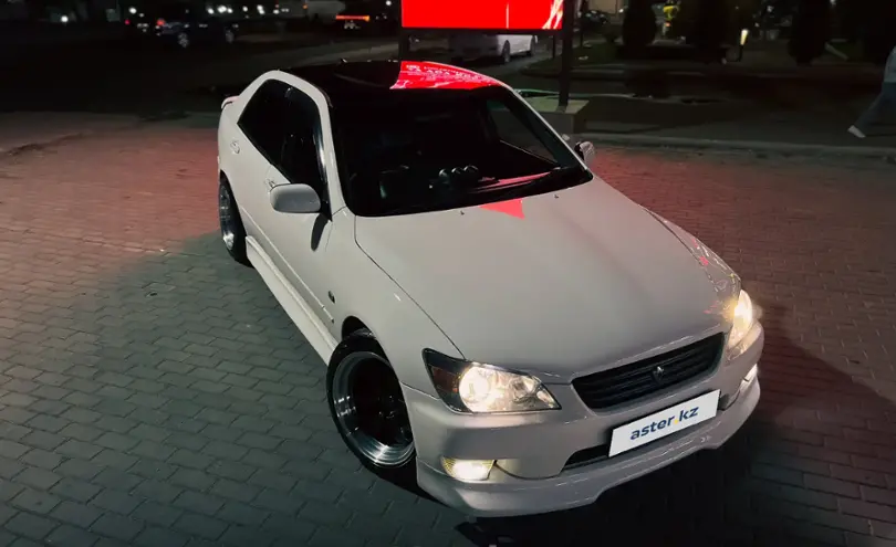 Toyota Altezza 2000 года за 4 500 000 тг. в Алматы