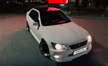 Toyota Altezza 2000 года за 4 500 000 тг. в Алматы фото 1