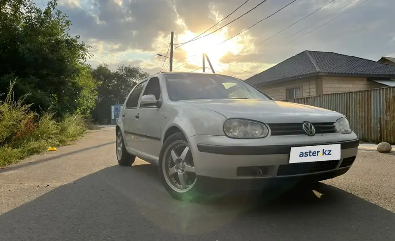Volkswagen Golf 1997 года за 2 800 000 тг. в Алматы