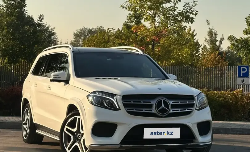 Mercedes-Benz GLS 2017 года за 28 000 000 тг. в Алматы