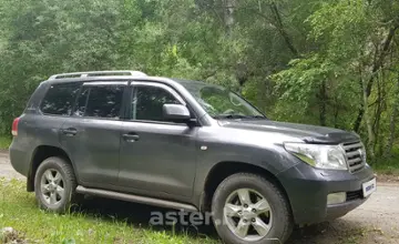 Toyota Land Cruiser 2011 года за 18 000 000 тг. в Астана фото 1