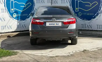 Toyota Camry 2013 года за 8 300 000 тг. в Семей