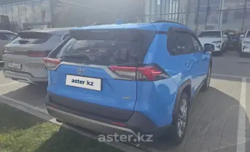 Toyota RAV4 2019 года за 16 500 000 тг. в Астана фото 3