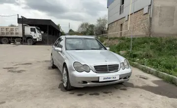 Mercedes-Benz C-Класс 2003 года за 3 500 000 тг. в Алматы фото 1