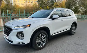 Hyundai Santa Fe 2018 года за 11 400 000 тг. в Атырау