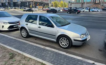 Volkswagen Golf 2000 года за 3 000 000 тг. в Астана фото 3