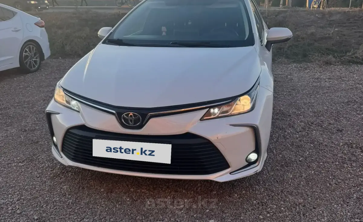 Toyota Corolla 2019 года за 9 200 000 тг. в Астана