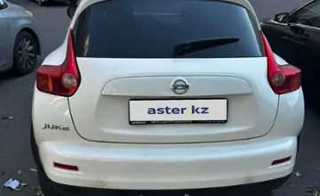Nissan Juke 2013 года за 7 000 000 тг. в Астана фото 2