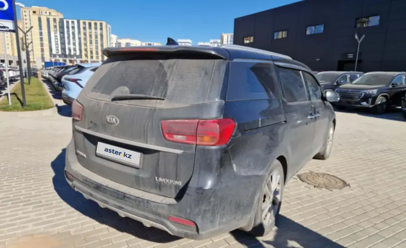 Kia Carnival 2019 года за 12 000 000 тг. в Астана фото 5