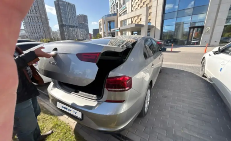 Volkswagen Polo 2020 года за 8 000 000 тг. в Астана фото 5