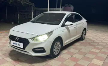 Hyundai Solaris 2017 года за 6 000 000 тг. в Алматы фото 4