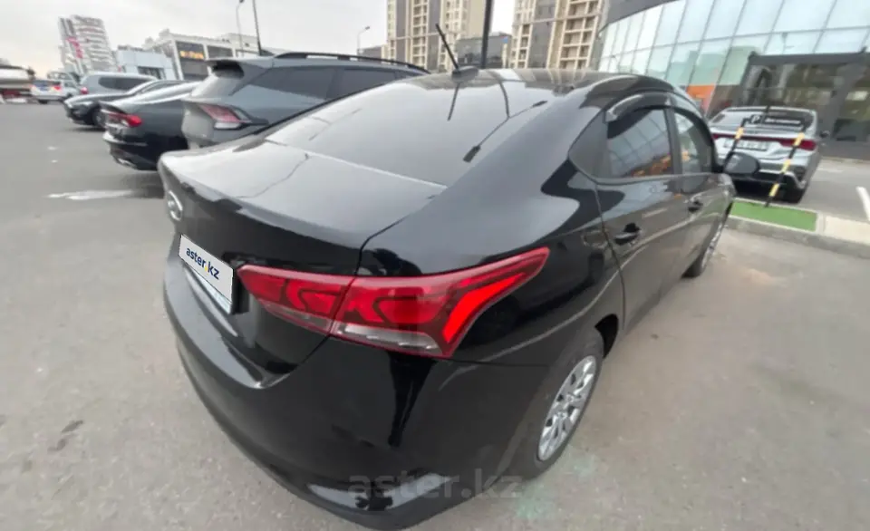 Hyundai Accent 2021 года за 7 500 000 тг. в Астана