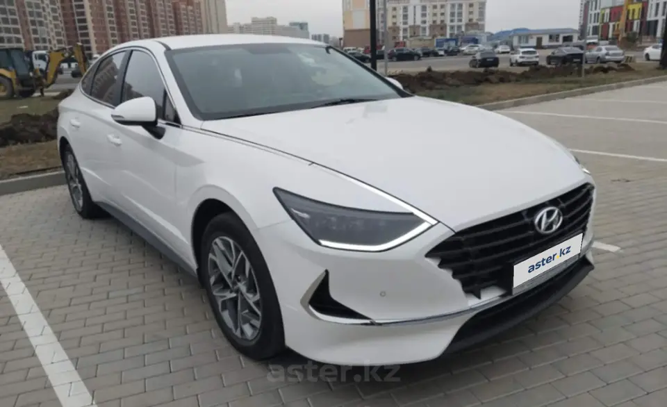 Hyundai Sonata 2022 года за 11 200 000 тг. в Астана фото 3