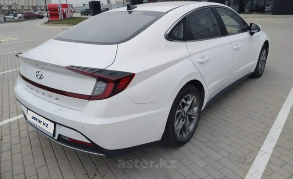 Hyundai Sonata 2022 года за 11 200 000 тг. в Астана