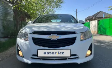Chevrolet Cruze 2013 года за 3 800 000 тг. в Шымкент фото 2