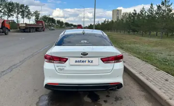 Kia Optima 2018 года за 7 800 000 тг. в Астана