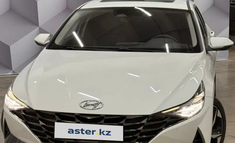Hyundai Elantra 2023 года за 9 000 000 тг. в Талдыкорган