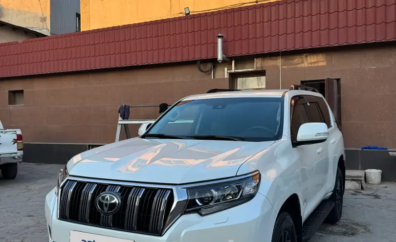 Toyota Land Cruiser Prado 2021 года за 26 000 000 тг. в Шымкент
