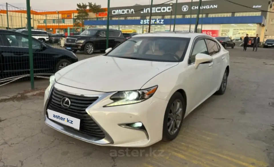 Lexus ES 2012 года за 12 000 000 тг. в Талдыкорган фото 1