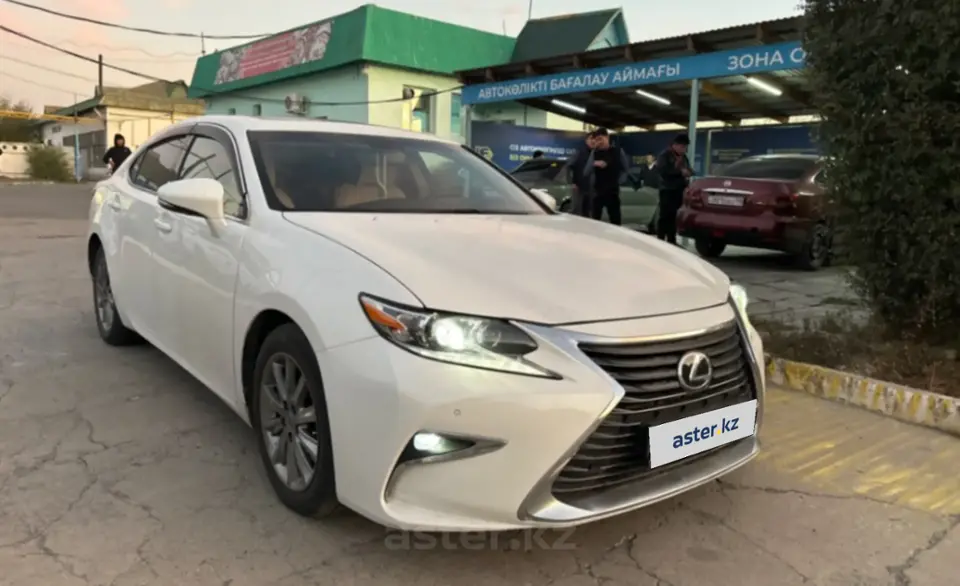 Lexus ES 2012 года за 12 000 000 тг. в Талдыкорган фото 3
