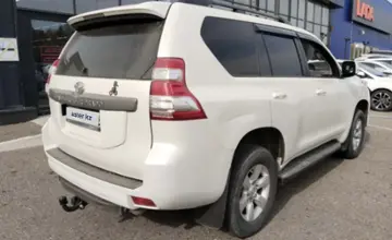 Toyota Land Cruiser Prado 2015 года за 16 500 000 тг. в Усть-Каменогорск