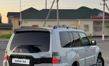 Mitsubishi Pajero 2019 года за 17 500 000 тг. в Алматы фото 4